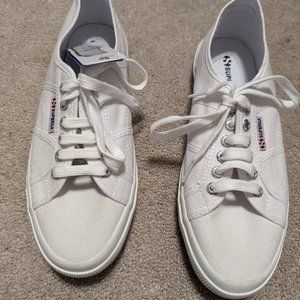 SUPERGA - brand new (Sz 41 Euro)